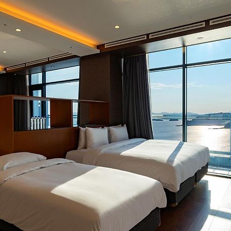 Hotel Jcs Joszu Kültér fotó