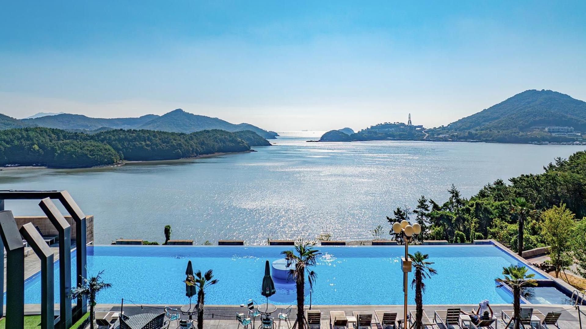 Hotel Jcs Joszu Kültér fotó