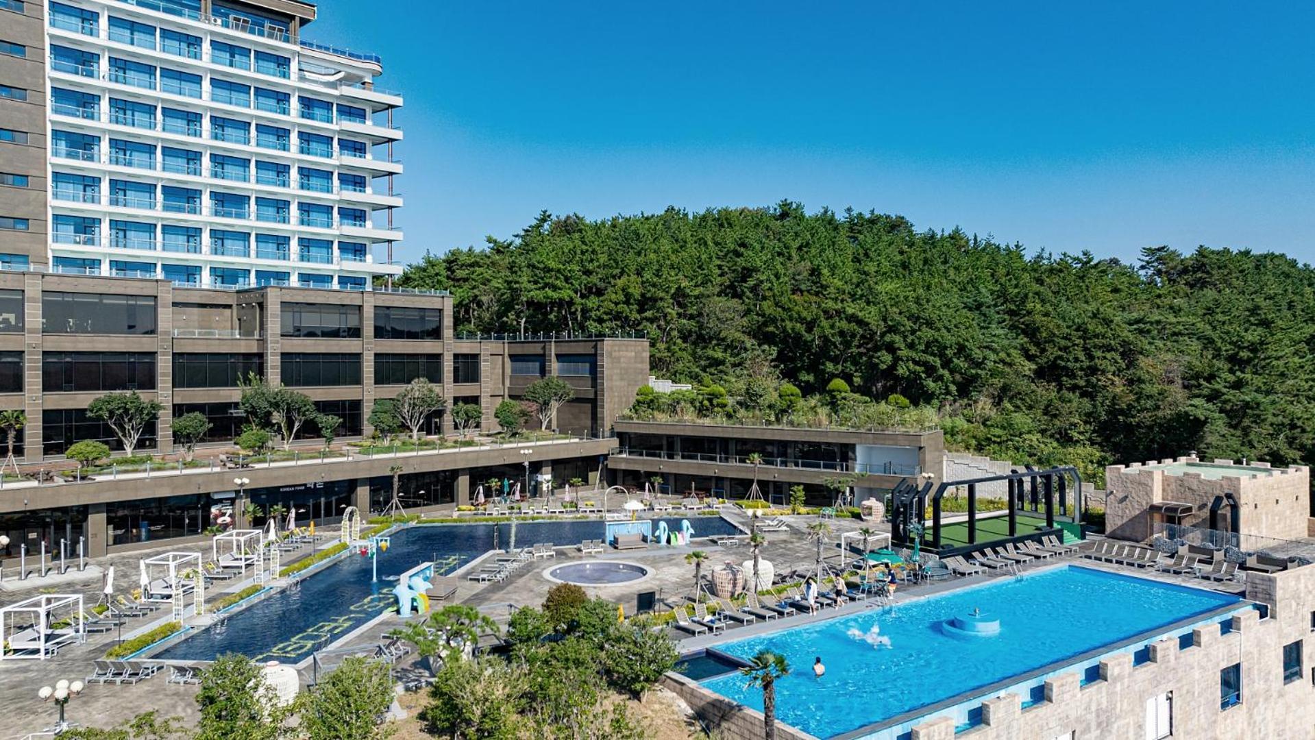 Hotel Jcs Joszu Kültér fotó