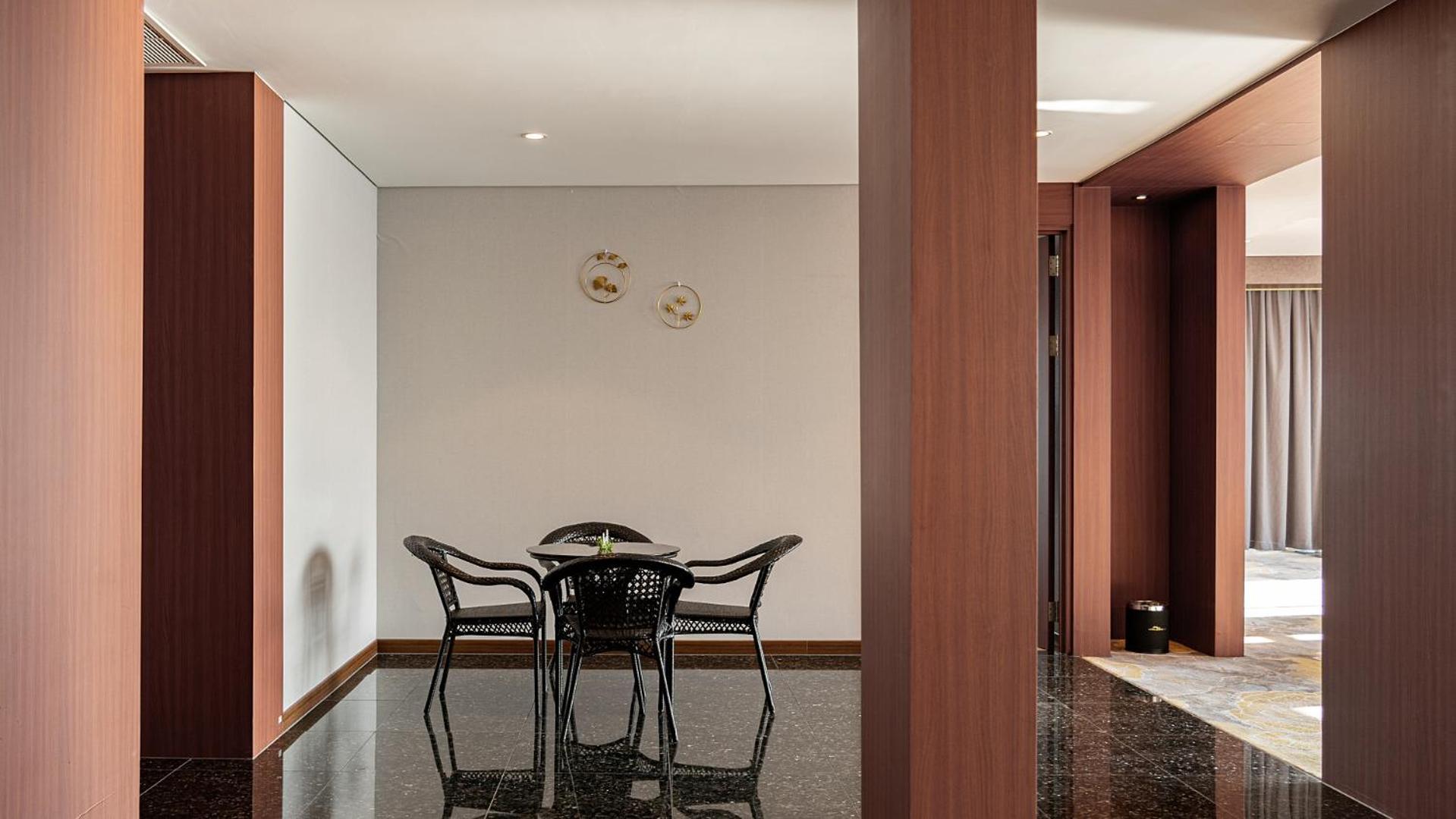 Hotel Jcs Joszu Kültér fotó