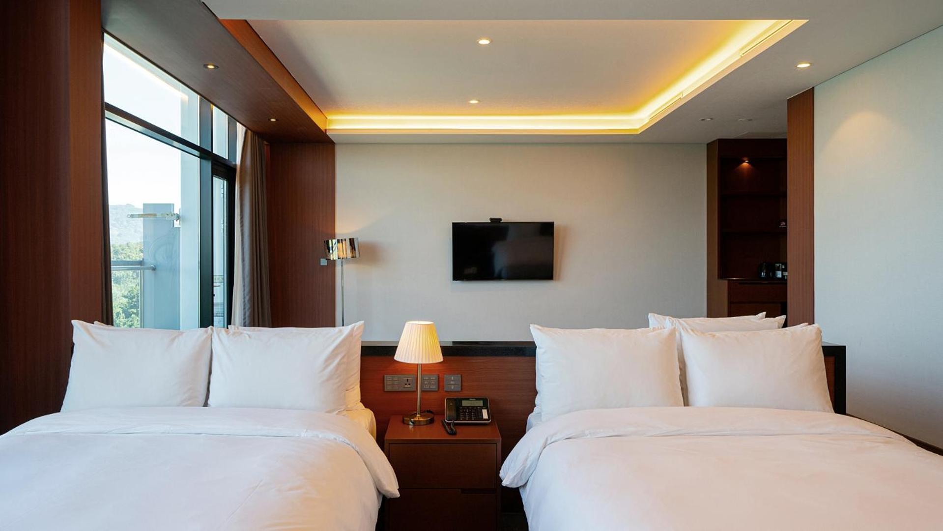Hotel Jcs Joszu Kültér fotó