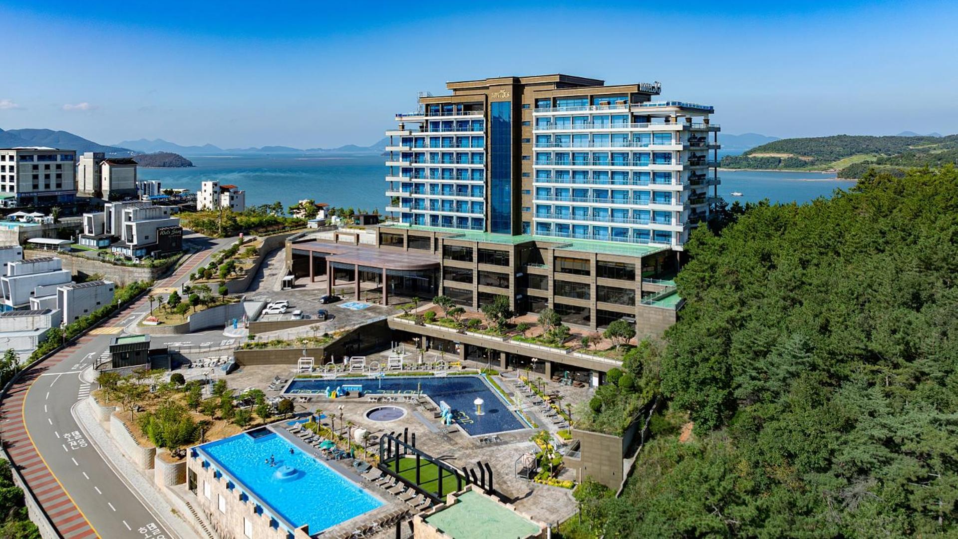 Hotel Jcs Joszu Kültér fotó
